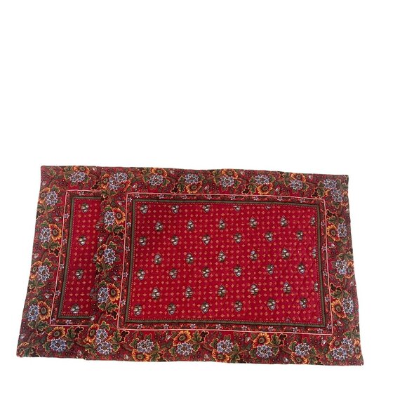 Vintage Vera Bradley Provincial Red Quilted Floral Placemats Set 2 Retired 2000 - Picture 1 of 6